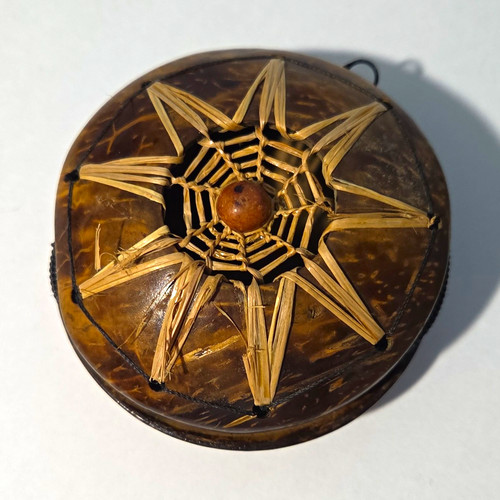 Round coconut shell - round, zippered